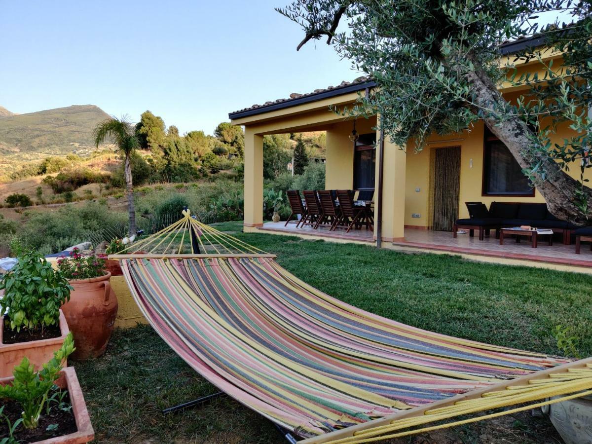 Villa Casa Pizzido Near Cefalu Collesano Exterior foto